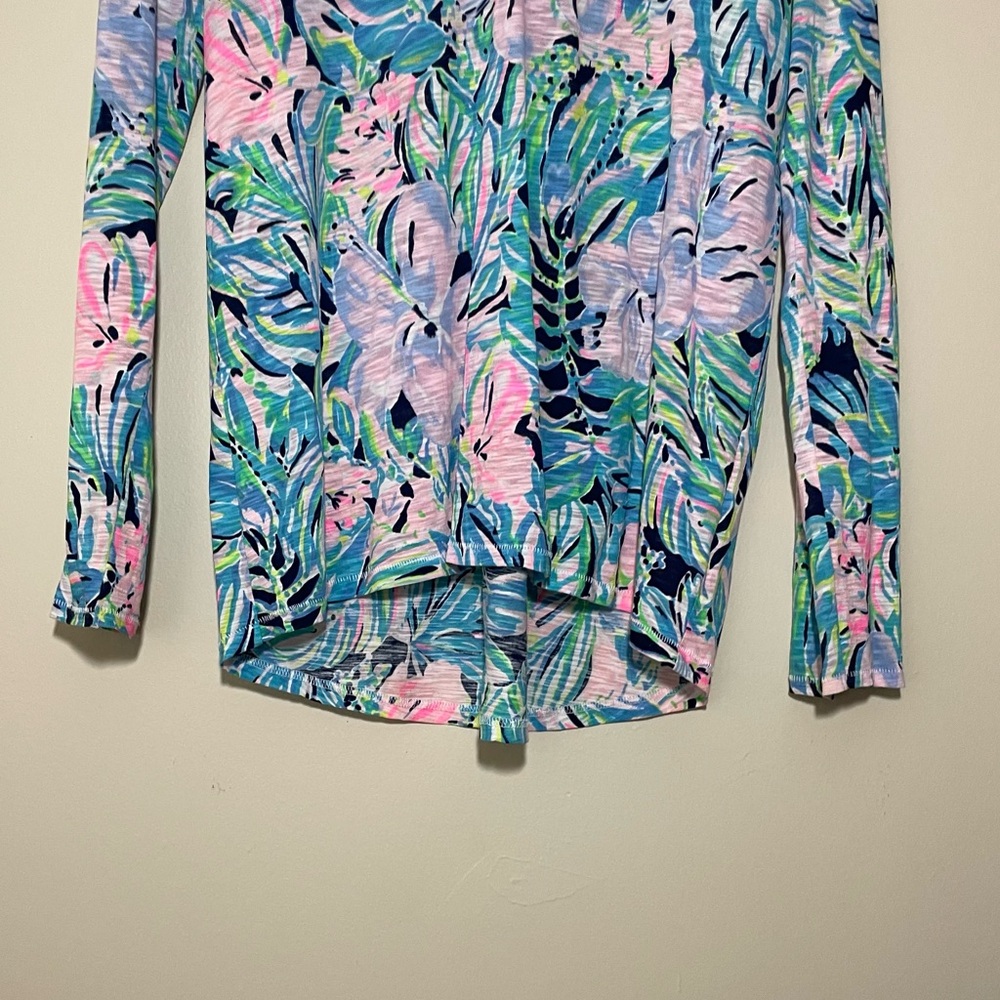 Lilly Pulitzer Etta Long Sleeve Bermudaful Shirt - Picture 3 of 6